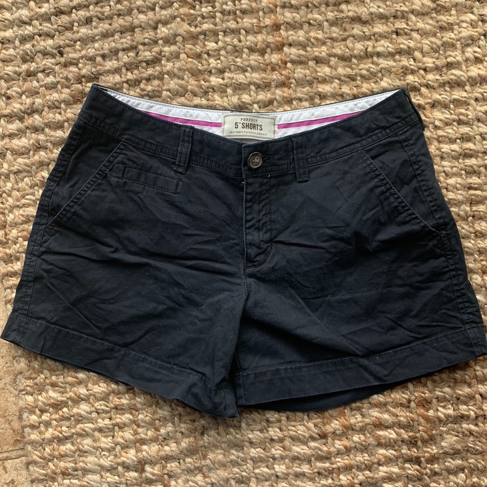Old Navy 5” black khakis shorts. Size 2.